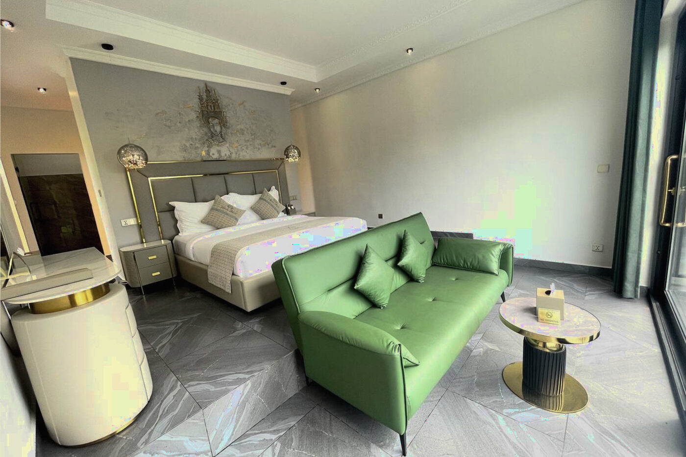 King Suite with Sea View